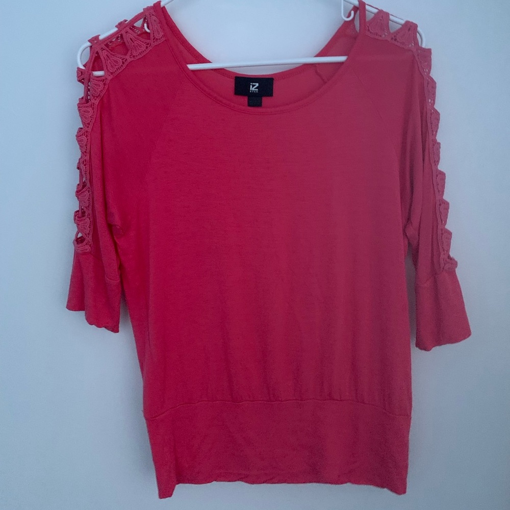 pink shirt